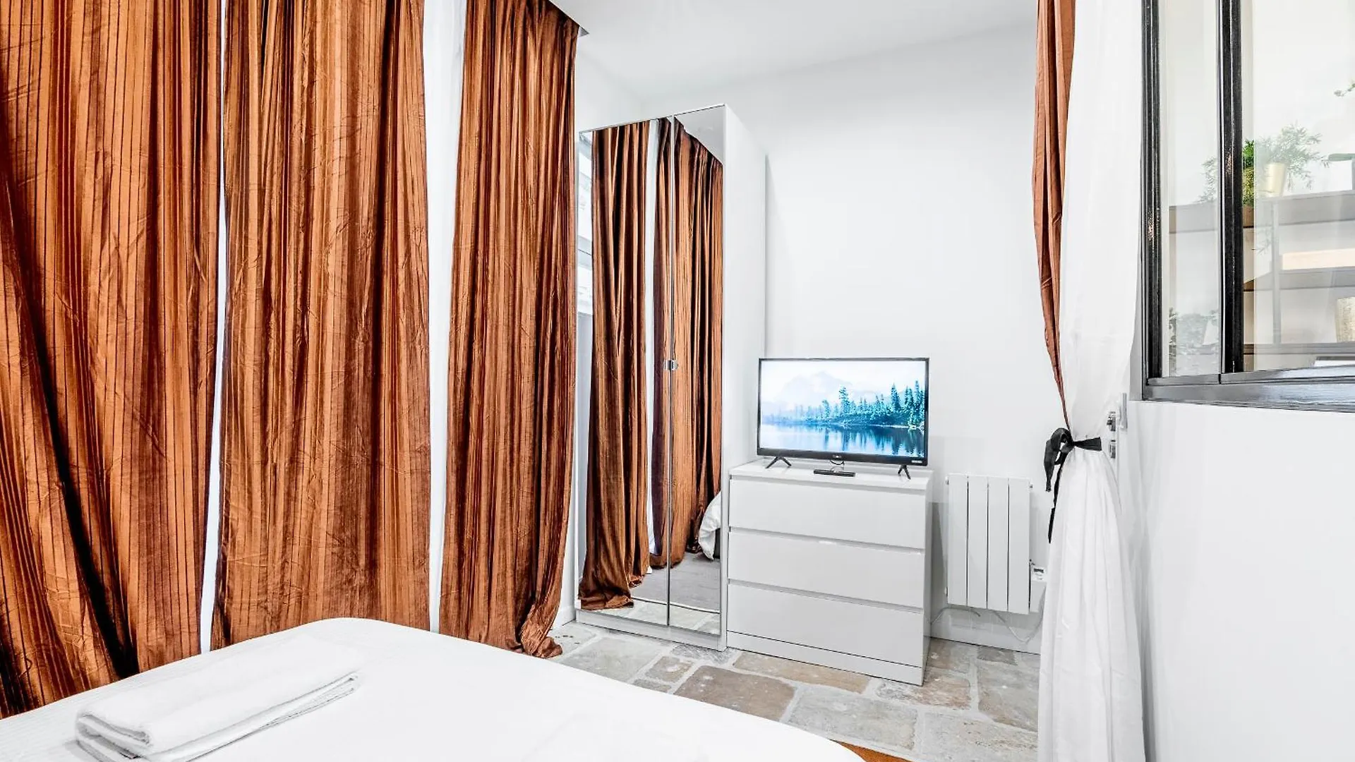 Gembnb Luxury Apartments - Montmorency Paris